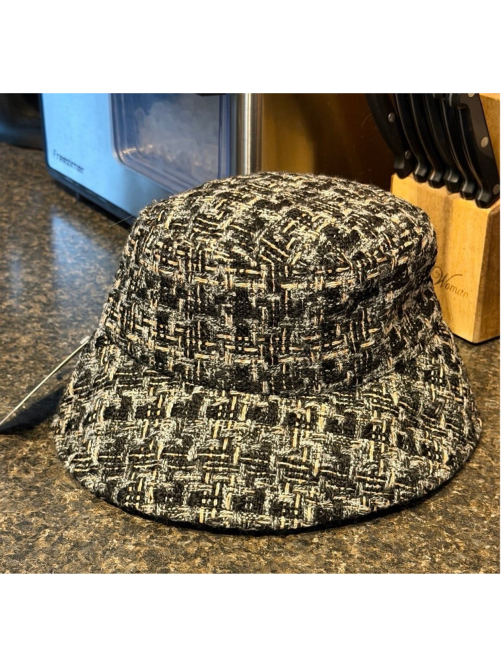 NWT Nordstrom Rack Black & White Tweed Bucket Hat